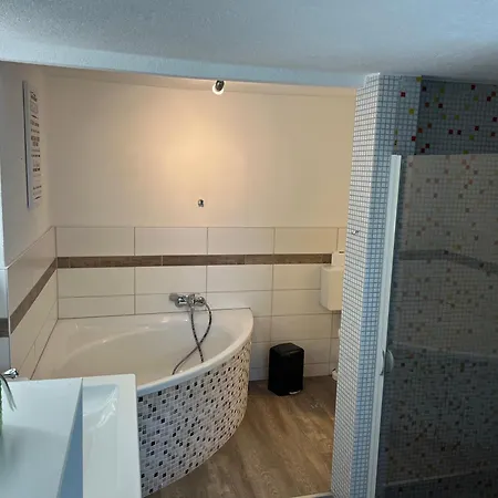 Feriehus Preis Max 4 Personen Modernes Ambiente Voll Ausgestattet Mit Netflix Und Wlan