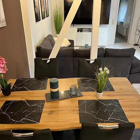 Preis Max 4 Personen Modernes Ambiente Voll Ausgestattet Mit Netflix Und Wlan Feriehus *