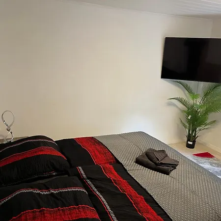 Preis Max 4 Personen Modernes Ambiente Voll Ausgestattet Mit Netflix Und Wlan Dom wakacyjny Wittenberge